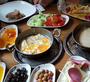 Colo Cafe Bistro Bornova Izmir